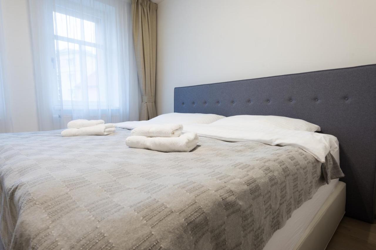 Spa Apartments Bulharska 卡罗维发利 外观 照片