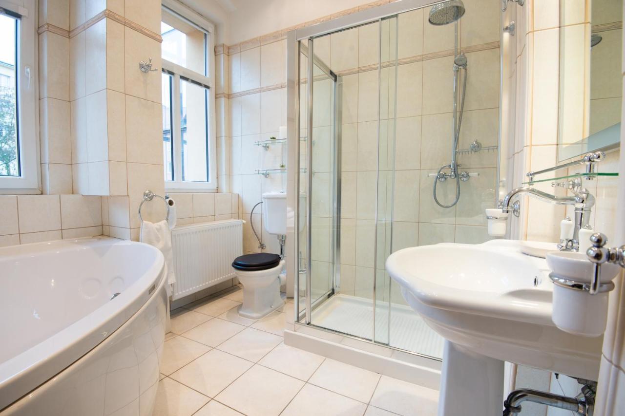 Spa Apartments Bulharska 卡罗维发利 外观 照片